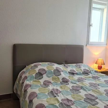 Renove Avec Piscine Et Garage, A 600m De La Et 200m Du Port - Cap D'agde - Fr-1-249-404 דירה *